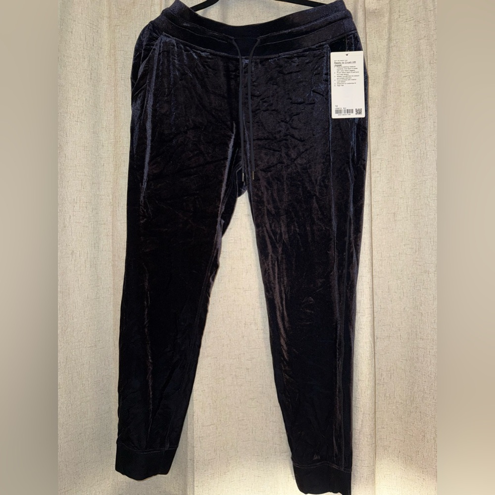 lululemon velour ready to crush high rise joggers